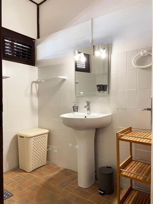 Le Caillou *** Belle Villa, 4 Chambres, Piscine, Vue Mer *** Le Diamant Ngoại thất bức ảnh